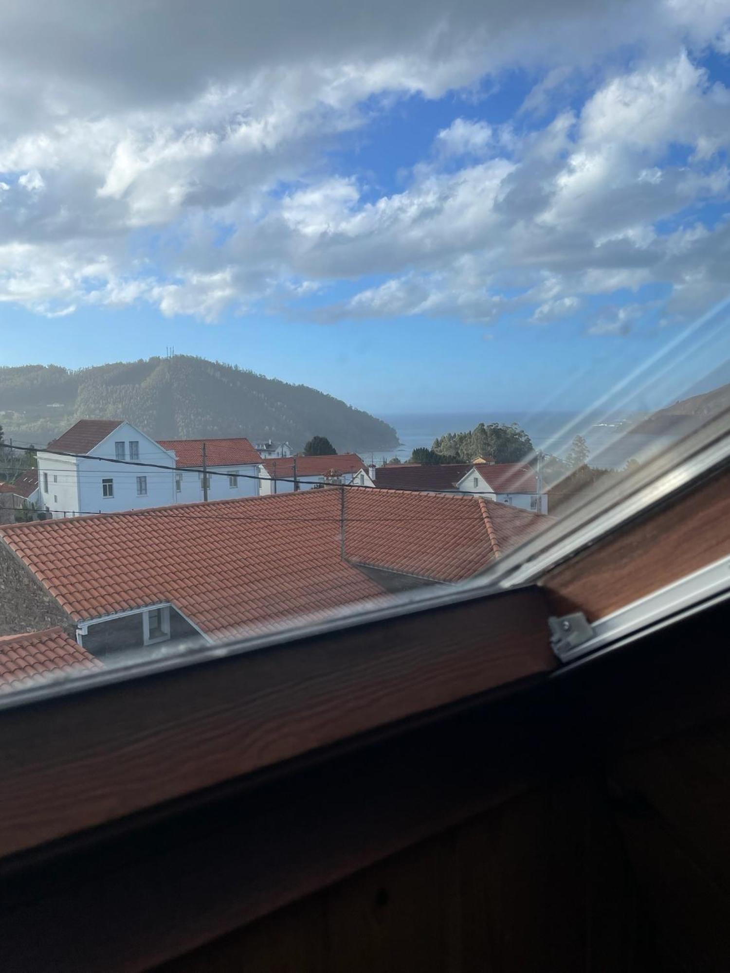 Beachfront Surf & Holiday House, Charming & Quiet Villarrube Exterior photo